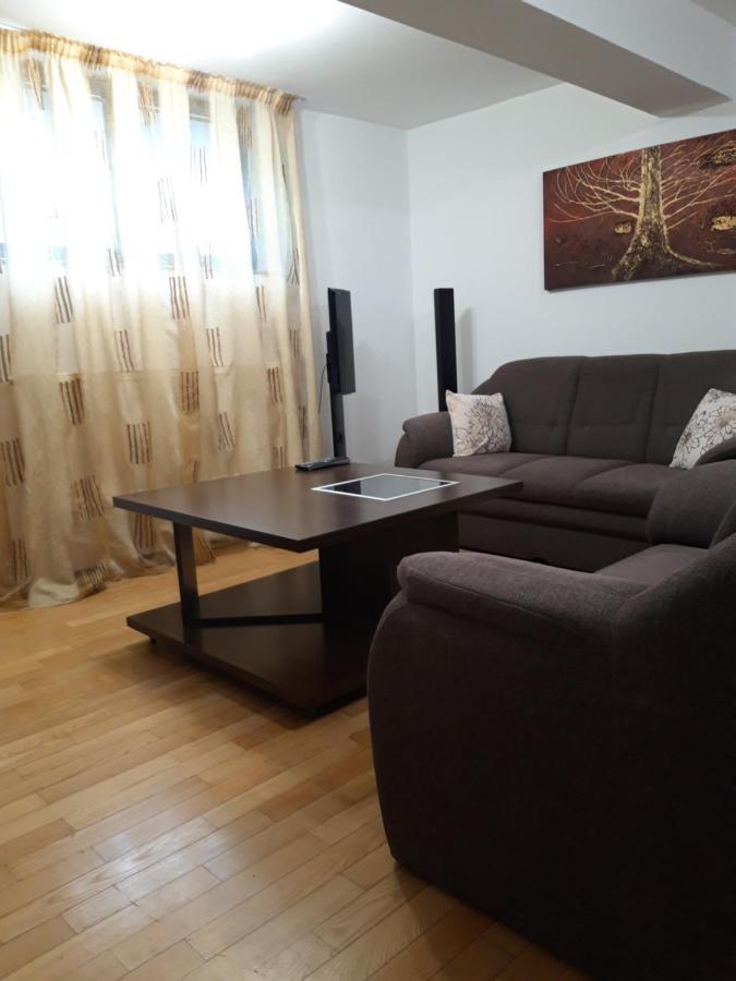 Papas Apartments Bucurestii Noi Exterior foto